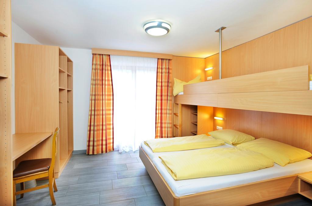 Jugendhotel Aicher 바그라인 객실 사진